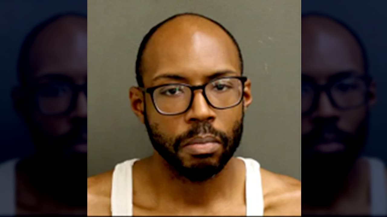 Arrestan a sujeto acusado de posesión de pornografía infantil 