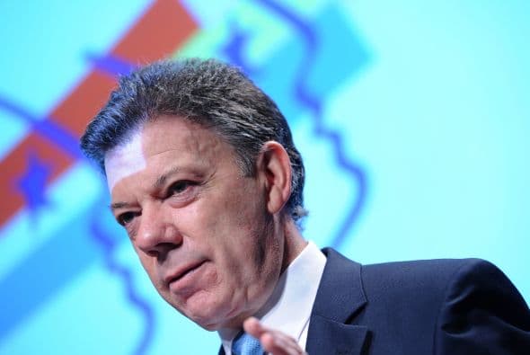 El gobierno y las FARC mantienen posiciones tradicionales en el momento de exigir condiciones para negociar liberaciones.