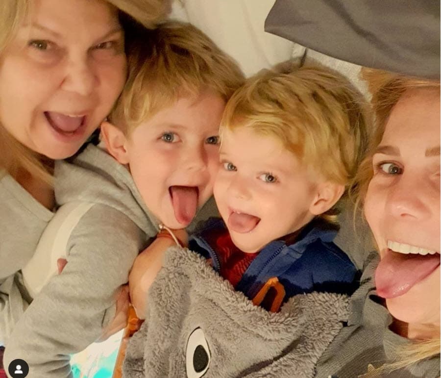 En el funeral del actor, su viuda contó cómo reaccionaron sus hijos a la muerte de su padre, y sentenció: "Yo sé que Rodrigo no me va a abandonar, Rodrigo me va a dar la fuerza y la entereza para sacar a estos niños adelante, para hacerlos unos hombres de bien", dijo a 'Ventaneando'.