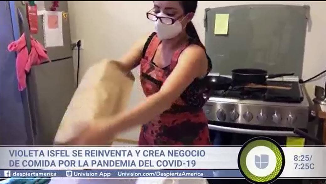 No solo eso, la demanda ha llegado a situaciones en los que ella debe rolar sus puestos dentro del restaurante, que lleva por nombre Isfel Burguers. 
<br>