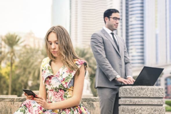 Finalmente, evita hacer un alboroto de esto en las redes sociales. Ni tú, ni la persona con la que acabas de terminar necesitan que lo grites a los cuatro vientos en internet.