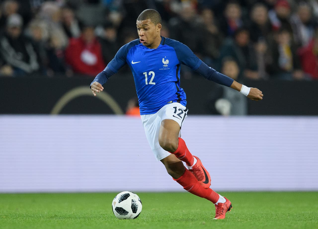 <b>4. Kylian Mbppé </b>(Francia) - 19 años