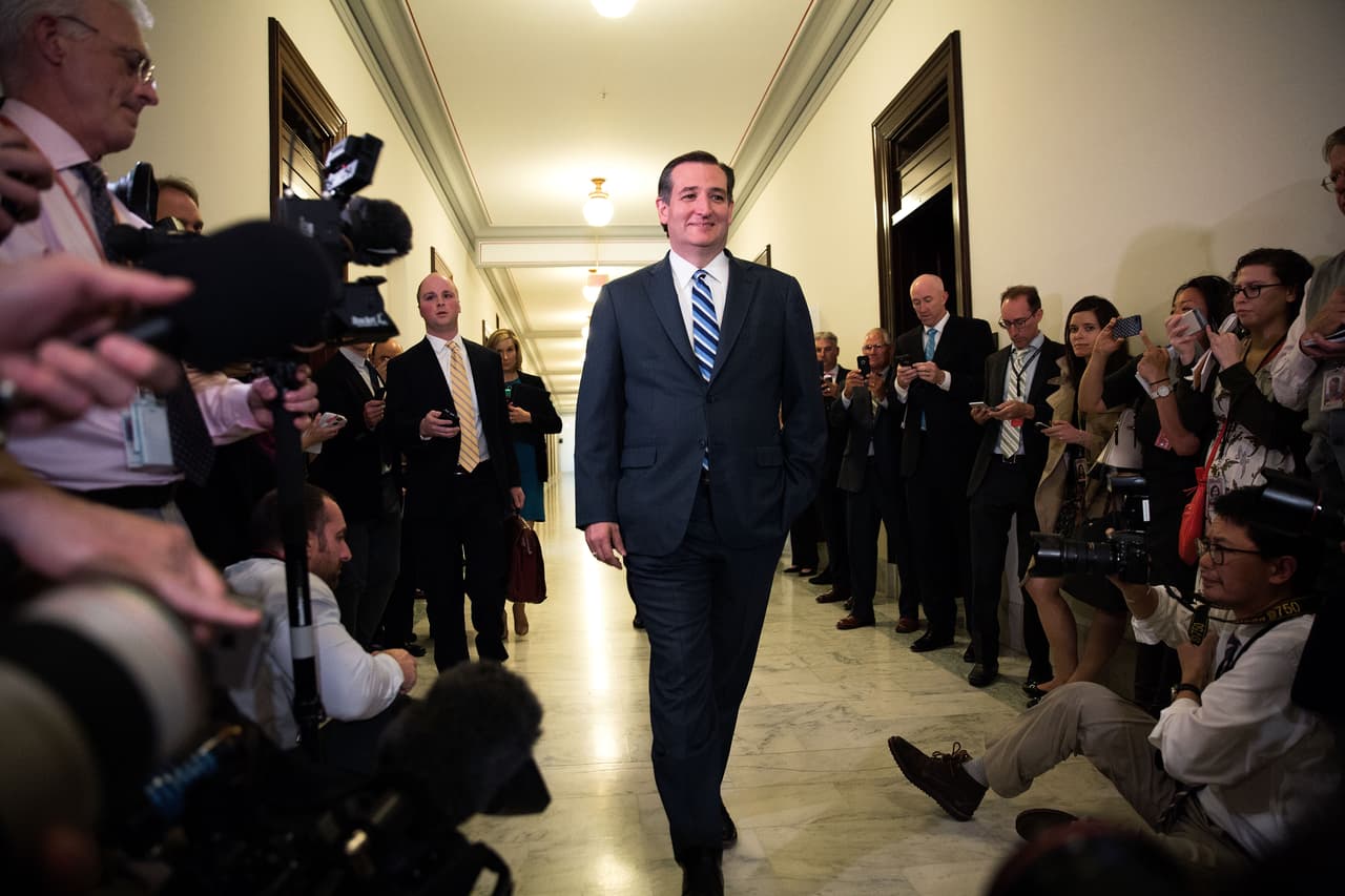 Ted Cruz vuelve a verse la cara con sus enemigos del Senado 