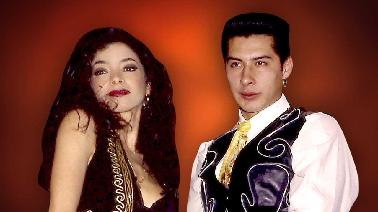 Fue en aquella época cuando 
<b>Thalía conoció a Charly López</b> (derecha), quien en ese entonces era miembro del grupo 
<b><a href="https://www.univision.com/musica/asi-eran-los-garibaldi-fotos">Garibaldi</a></b> y tenía una relación con otra de sus integrantes, 
<b>Pilar Montenegro</b> (izquierda).