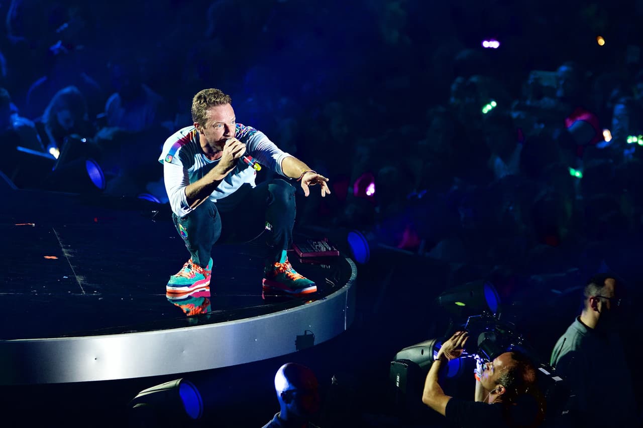 El cantante reconoció que esas dudas le dieron la oportunidad de darse cuenta que, aunque fuera gay, su orientación sexual no tendría que representar algún problema. 
<br>