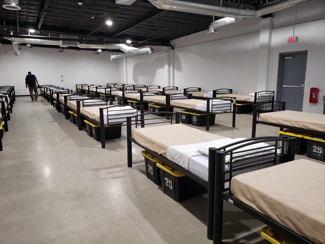 Se encuentra en un proyecto de expansión de 67,681 pies cuadrados a 100,000 pies cuadrados