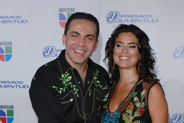 El intérprete de 44 años se casó por primera vez con Gabriela Bo, en marzo de 2003. En julio de 2004, contrajo nupcias con Valeria Liberman, con quien procreó a Simone y Mikhail.