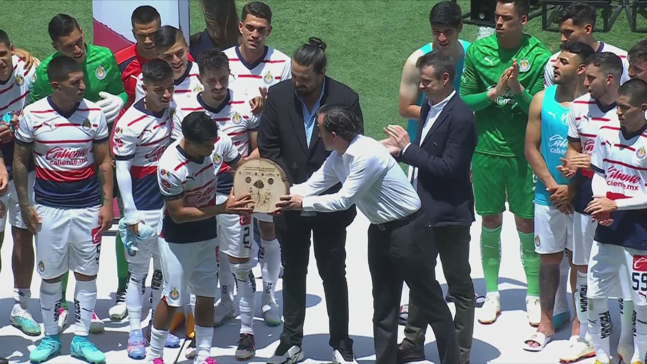 Paunovic elogia debut de Érick Gutiérrez en Chivas: "Fantástico rendimiento"