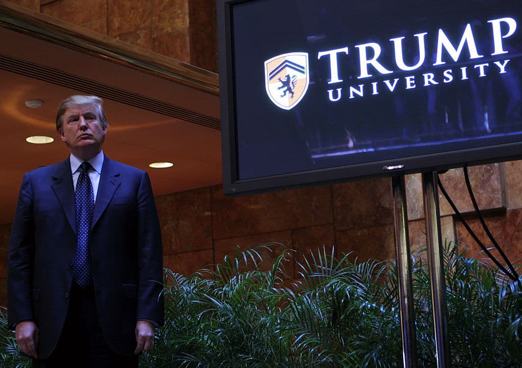 Trump acuerda pagar 25 millones de dólares para cerrar el caso por fraude de su universidad