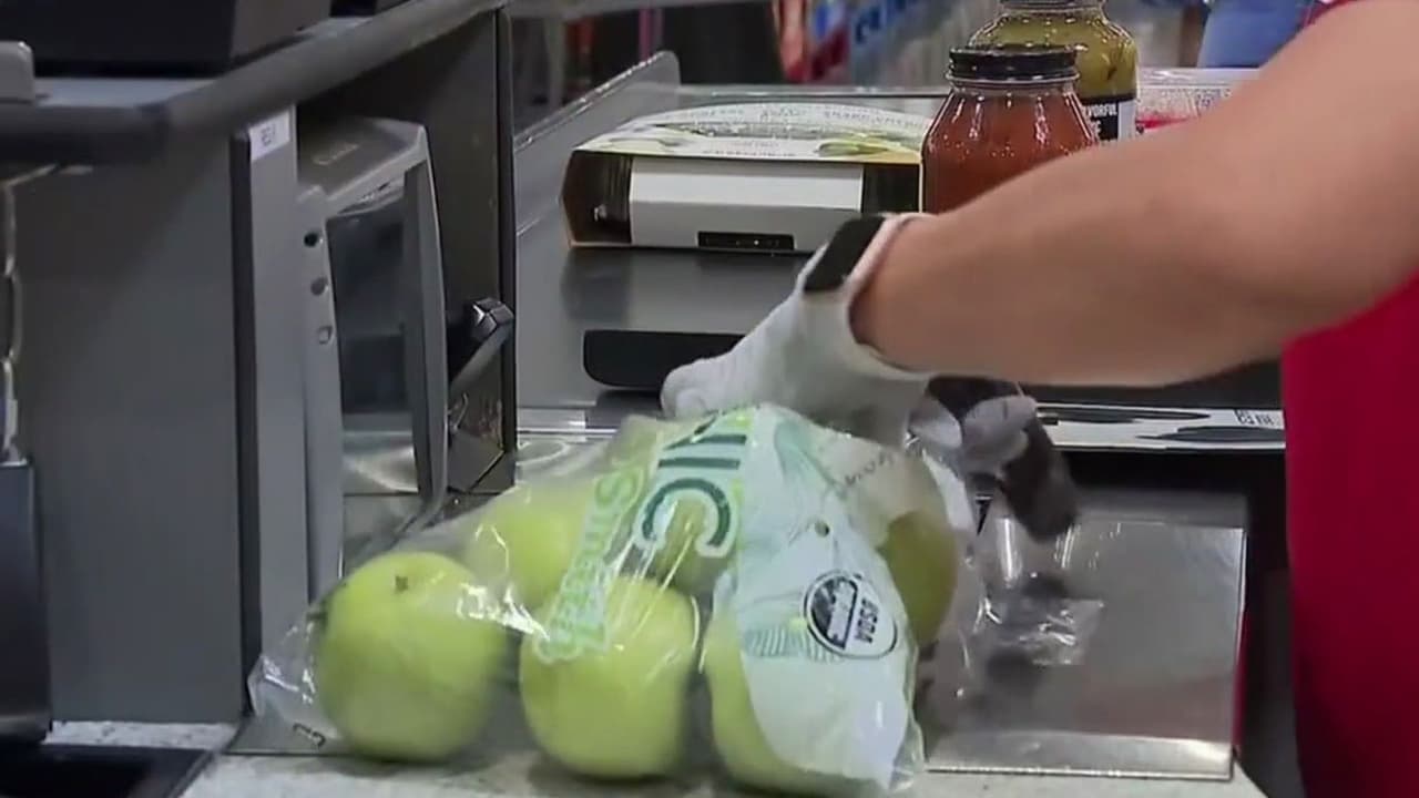 Reto economía: Consejos útiles para ahorrar en el supermercado con cupones, descuentos y apps de reembolsos