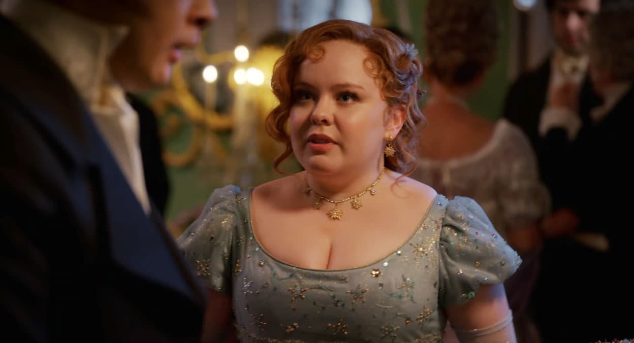 Penélope hablando con Lord Basilio en 'Bridgerton'