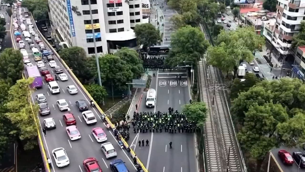 Protestas de la organización sindical CNTE en México se intensifican de cara a la Copa