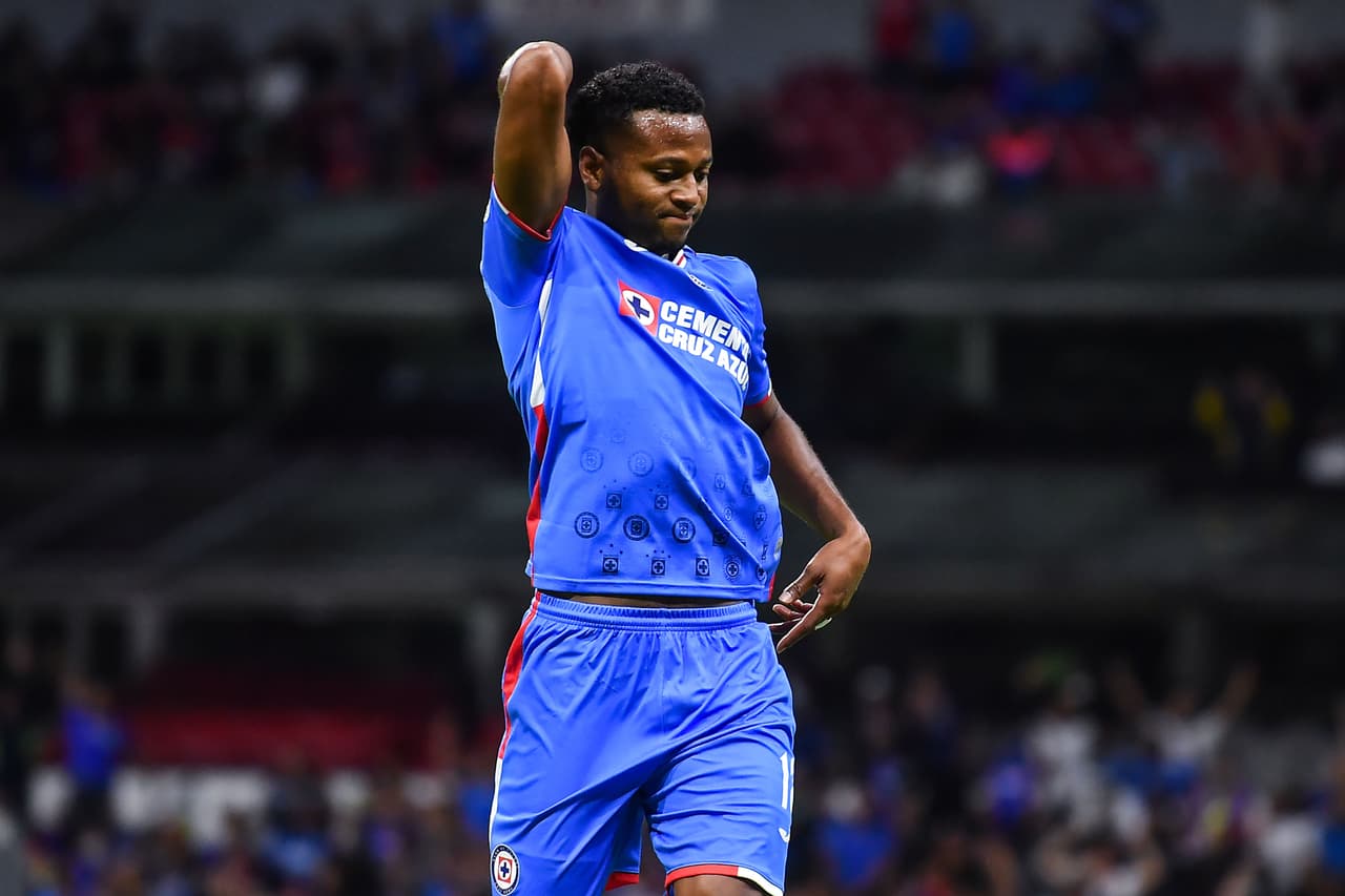 Los Xolos sorprendieron a Cruz Azul en el Azteca y ya son cuartos en la clasificación.