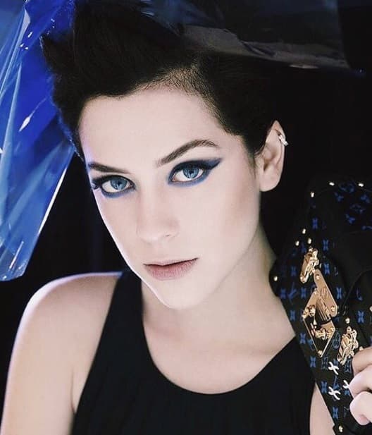 La joven cantante ha demostrado que su prometedora carrera puede llegar muy lejos.