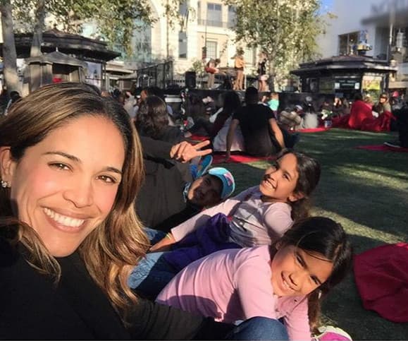 No hay nada mejor que compartir nuestro trabajo con las personas que más amamos. (Mayo 2, 2016)