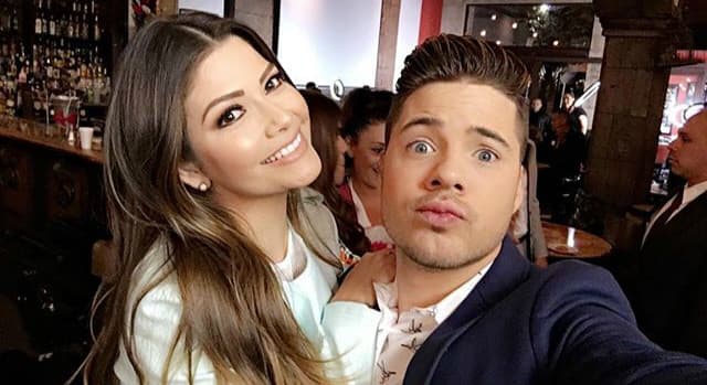 Son un equipo muy divertido. (Mayo 2, 2016)