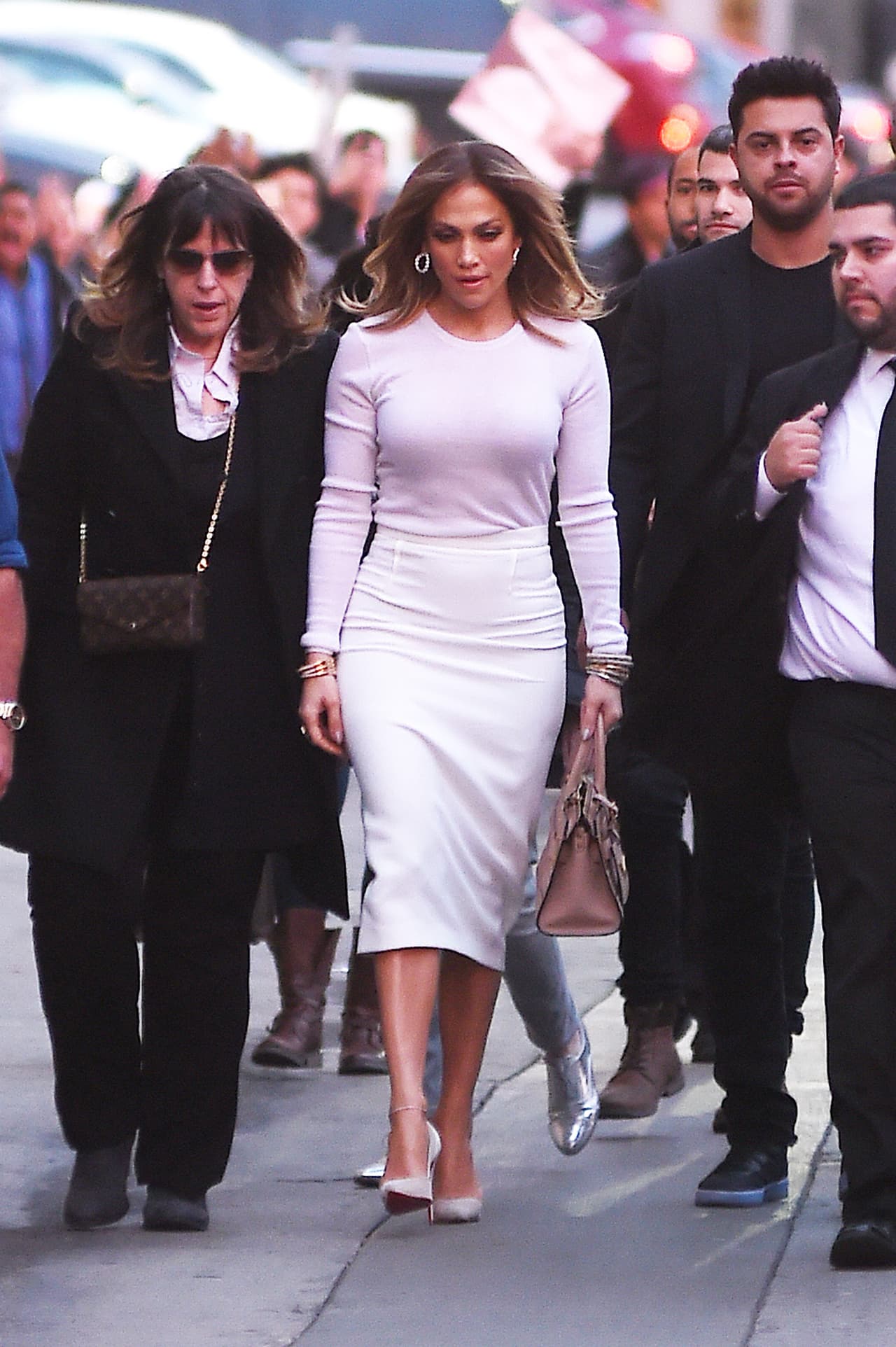 Señores, señoras... esta mujer cumple 47 años este 2016.