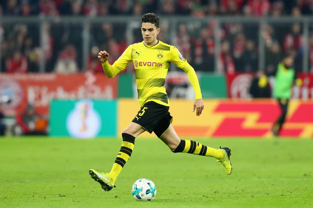 El español Marc Bartra, quien ha sido colocado en el Betis o la Juventus, ahora suena para reforzar al Manchester City donde Pep Guardiola lo esperaría con los brazos abiertos.