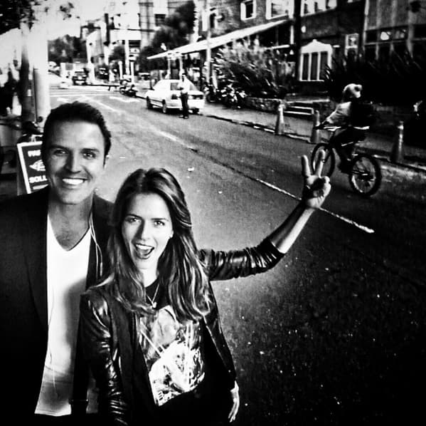 Siempre que sus agendas de trabajo se los permiten viajan juntos.