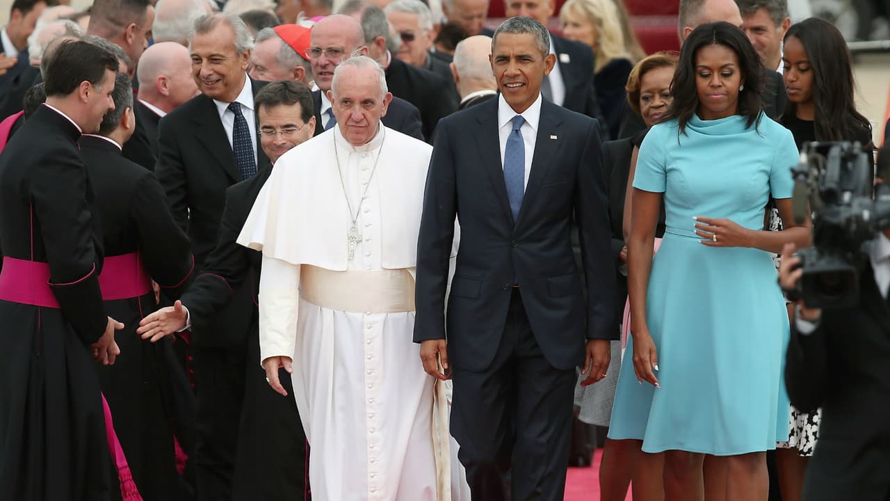 Su recibimiento en la Base Aérea fue un "símbolo de respeto y admiración, no sólo de los Obama sino de todo el país".
