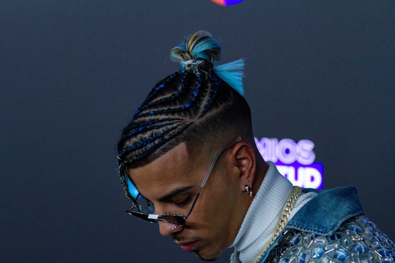 Accesorios en Premios Juventud