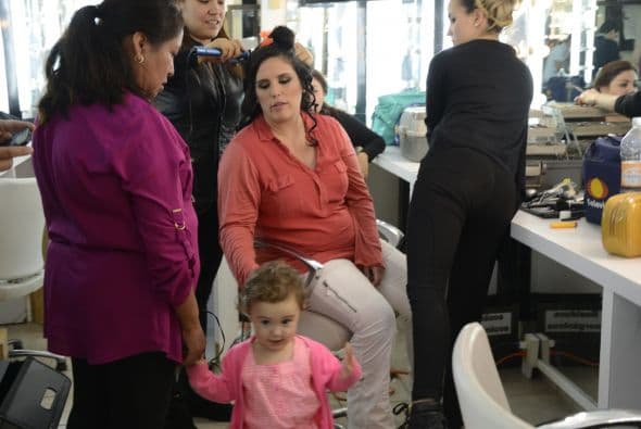 No dimos cuenta de que Angélica Vale no se separa ni un segundo de su hija.