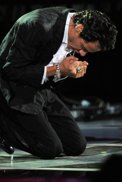 Fue Carlos Vives quien soltó la lengua.