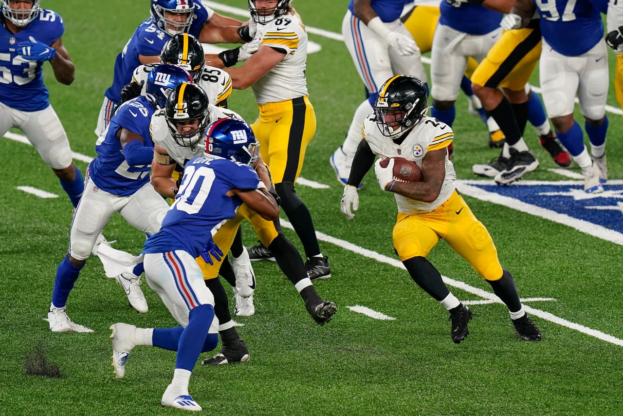 Los Steelers consiguen vencer en calidad de visitantes a los New York Giants.