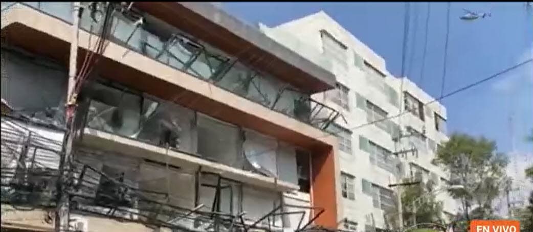 Pero a raíz de este siniestro de la colonia Acacias, en la Alcaldía Benito Juárez, ha salido a la luz otra historia que encierra este edificio y que involucra a otra famosa.