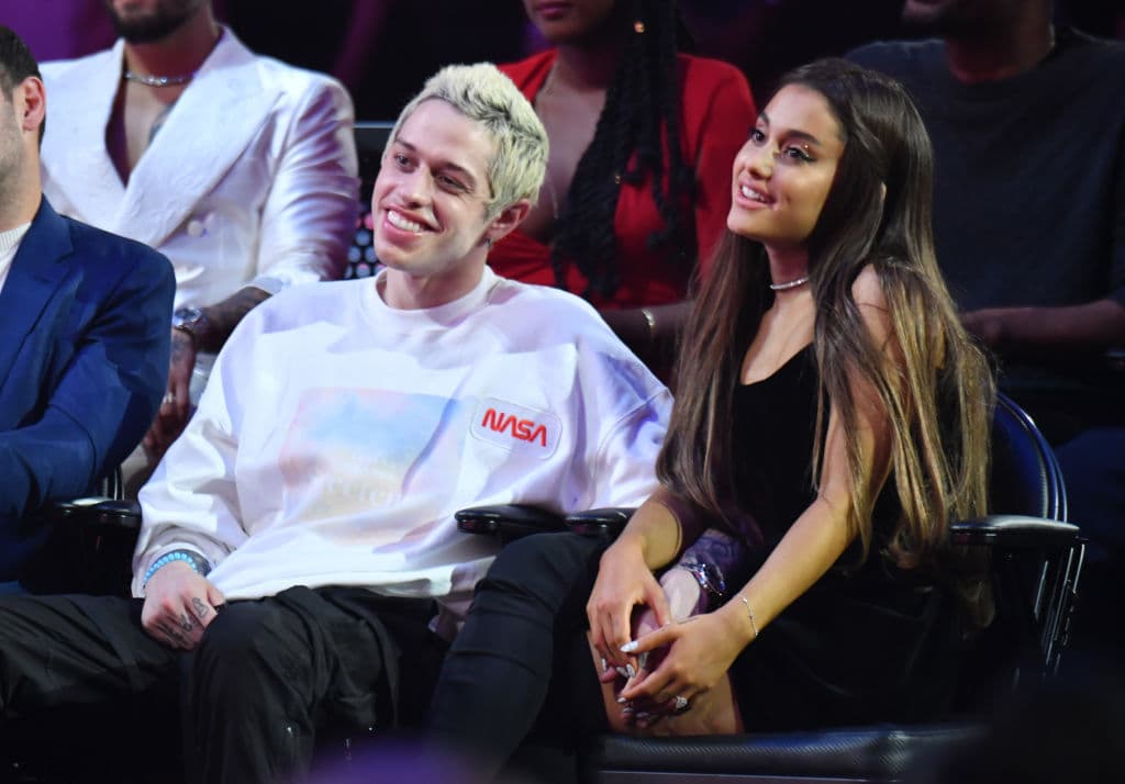 Pete Davidson y Ariana Grande el pasado mes de agosto durante los 2018 MTV Video Music Awards.