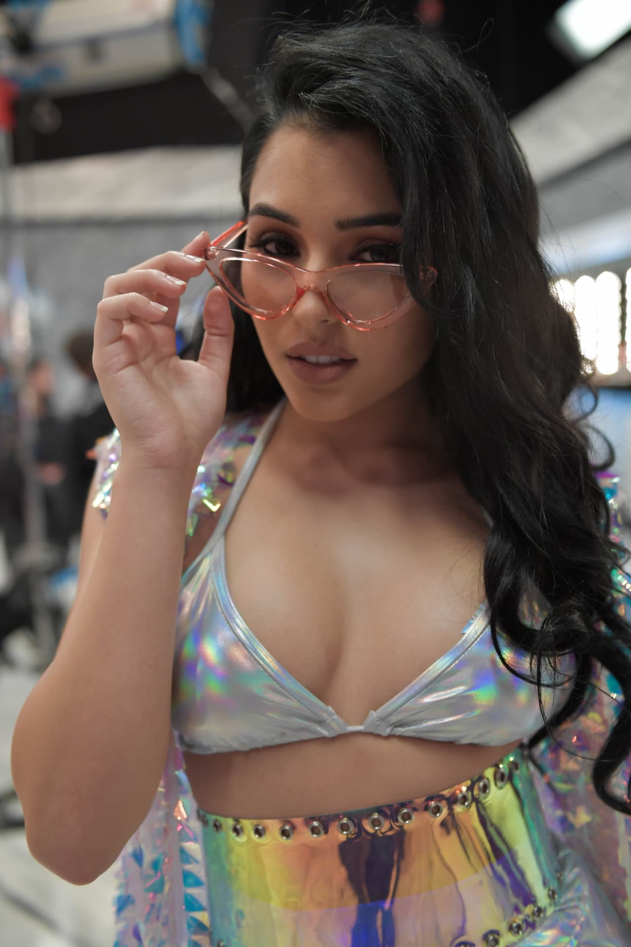 Y si en la pasarela todo había sido baile y seducción, en el backstage lo que sobró fue diversión.