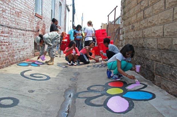 La renovación de un callejón en Baltimore.
