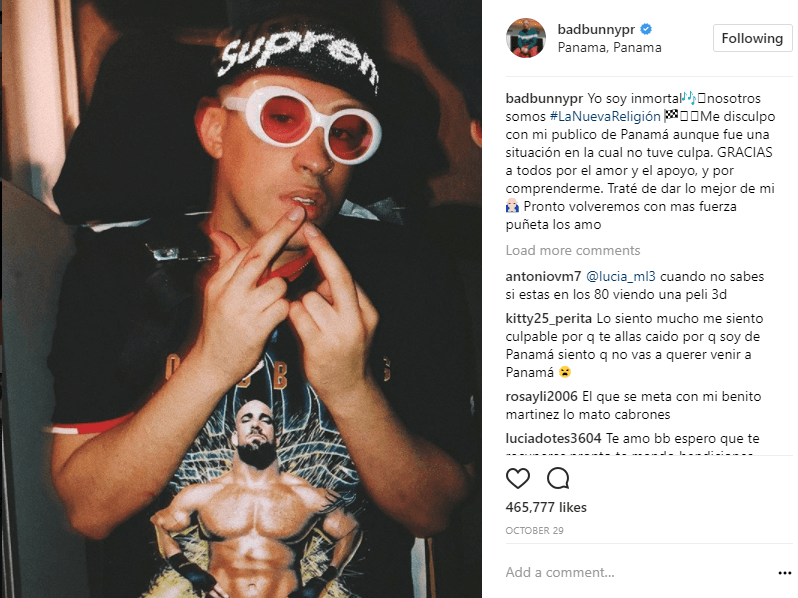 A través de sus redes sociales, el puertorriqueño manifestó a sus seguidores una disculpa para el público de Panamá tras el incidente donde el cantante cayó del escenario. "Gracias a todos por el amor y el apoyo, y por comprenderme. Traté de dar lo mejor de mí. Pronto volveremos con más fuerza", escribió Bad Bunny.