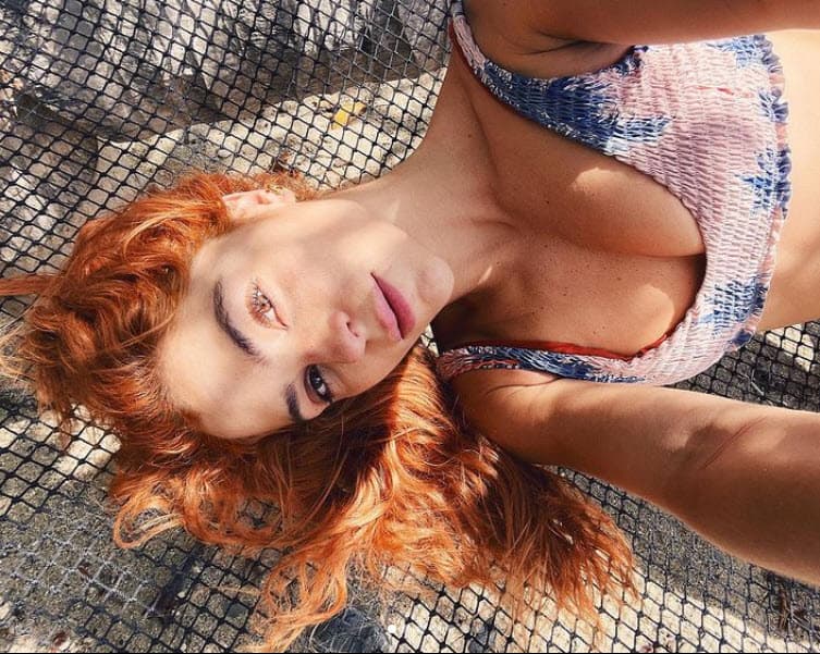 La actriz colombiana señaló que ahora está "tranquila" tras lo difícil que ha sido este 2021.
<br>