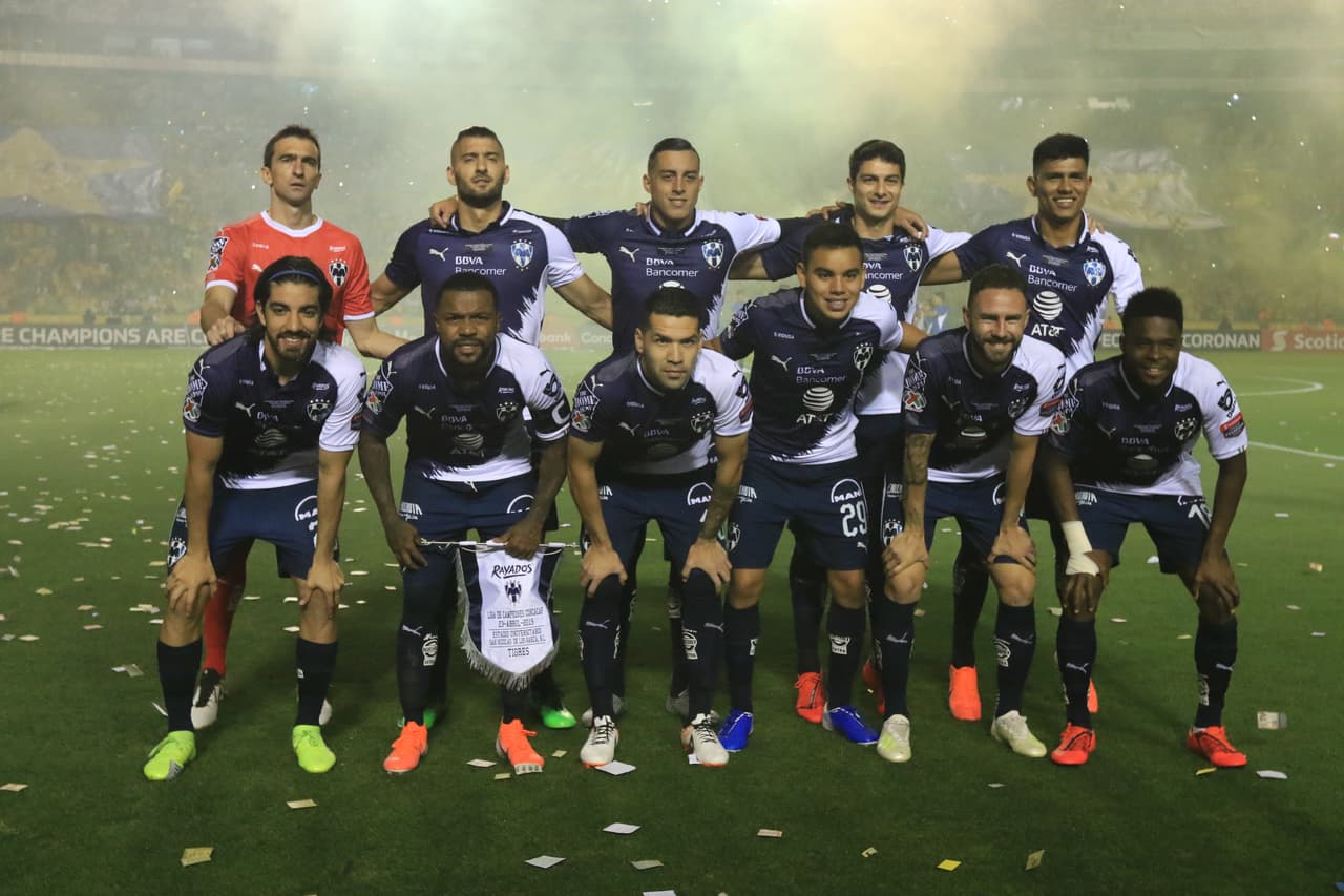 La foto del recuerdo del partido de Ida de la Final de la Liga Campeones de la Concacaf de los visitantes.