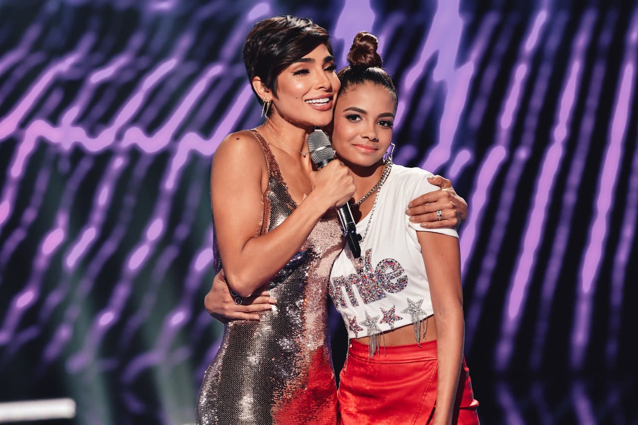 Natti Natasha aseguró que había sido una decisión "extra difícil" elegir solo a una. Wildania tuvo que decir adiós mientras era consolada por Alejandra Espinoza.