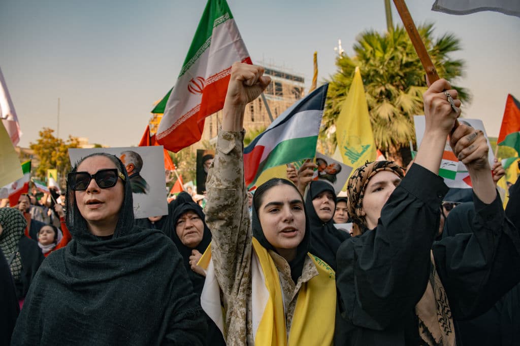 Irán dice que tiene el "deber de defenderse" en respuesta a los bombardeos de Israel