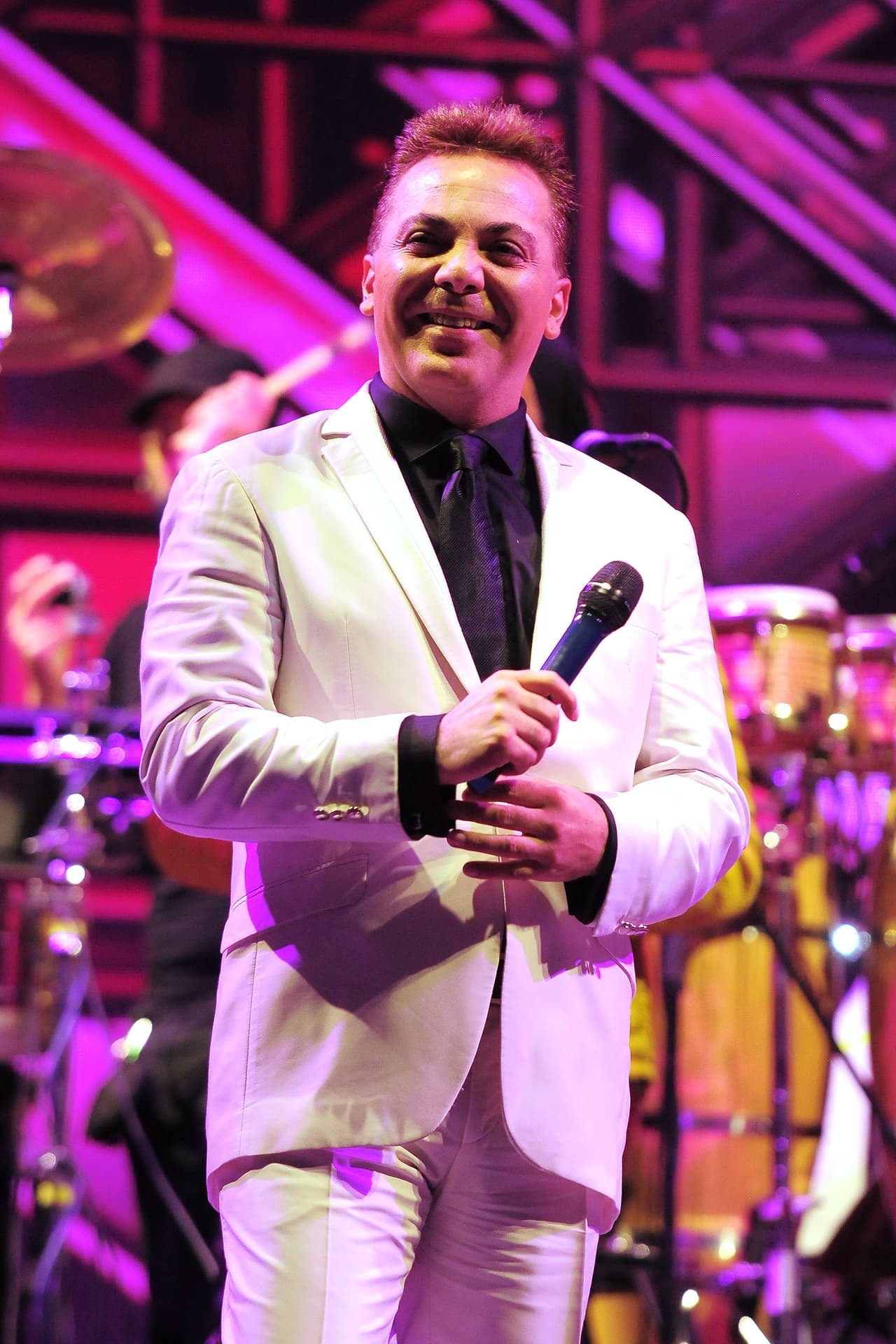 Cristian Castro, de 44 años de edad, dio a conocer que el pasado 17 de febrero intentó hablar con José José para felicitarlo por su cumpleaños, pero Sarita, la hija del 'príncipe de la canción', no le pasó la llamada.