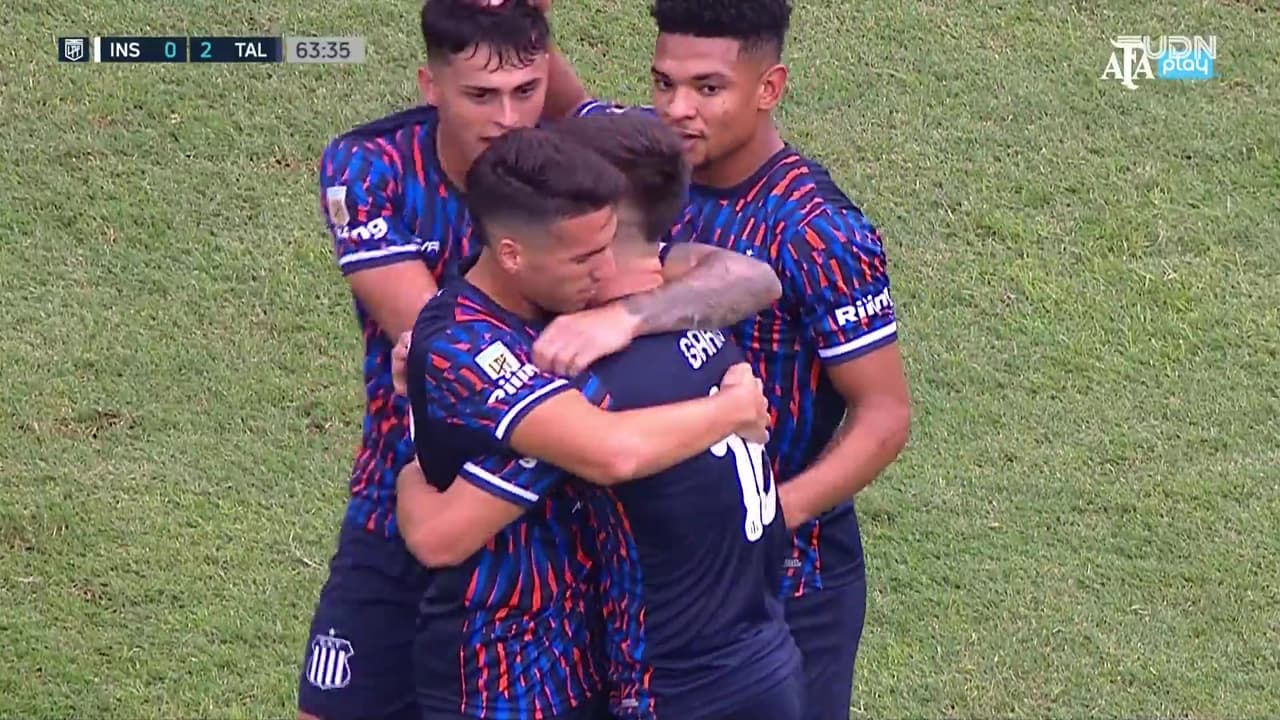 ¡Talleres aumenta la cuenta! Habilitación a Garro para marcar el 0-2