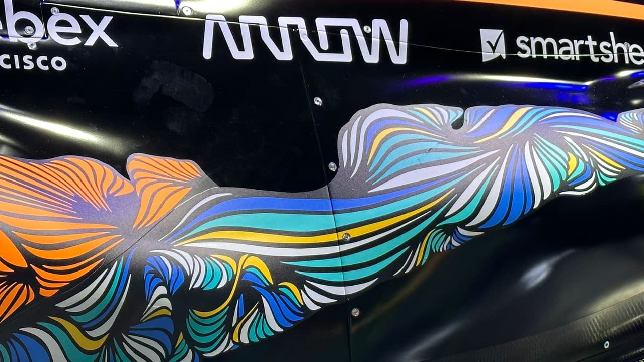 Para Tangles, el MCL36 será un lienzo en movimiento en el circuito Marina.