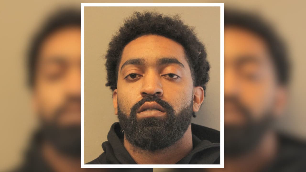 ¿Lo has visto?: Buscan al sospechoso de balear a su esposa durante una disputa doméstica en Houston