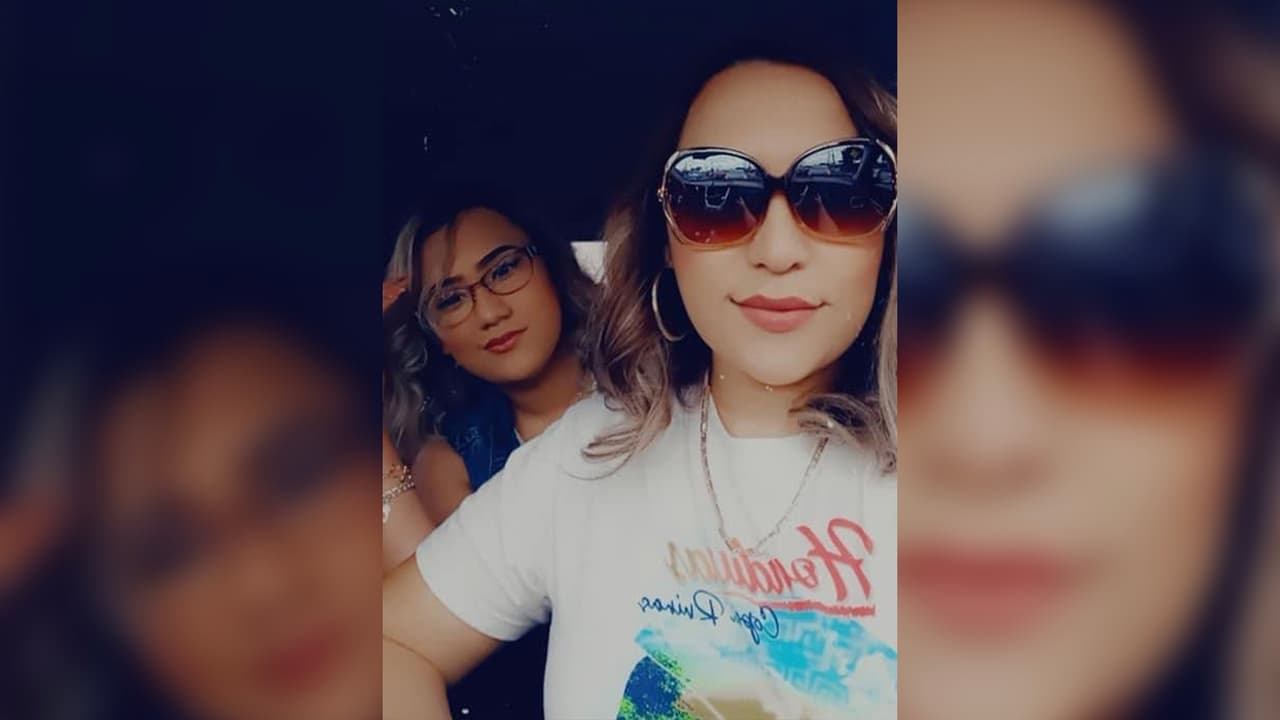 Si usted tiene alguna información sobre la muerte de esta madre e hija hispana, puede llamar al 713-308-3600.