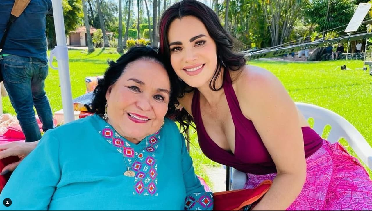 <b>Luz Elena González:</b> Siempre te recordaré así querida Carmelita!!!! Con esa gran sonrisa siempre alegrándonos, mi madre de novelas. DEP