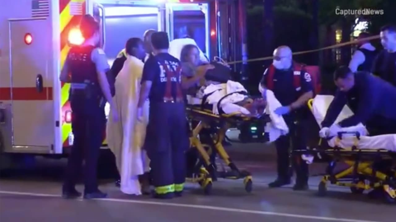 Tiroteo masivo en restaurante de Gold Coast deja 2 muertos y 10 heridos