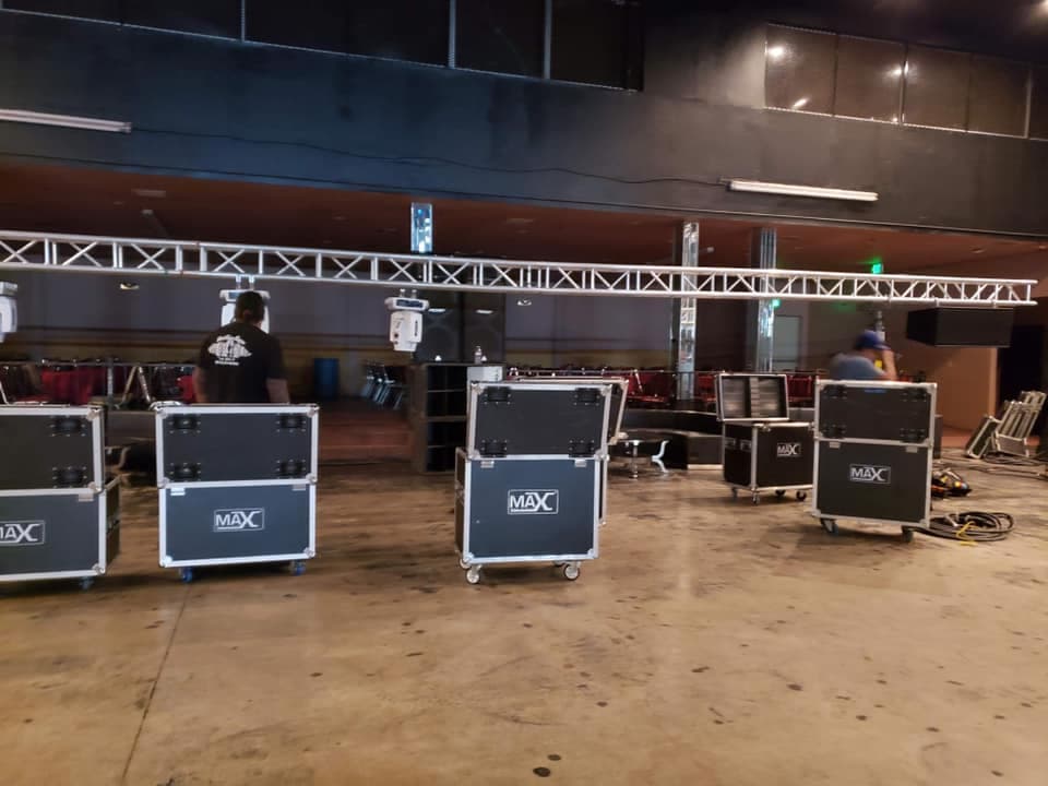 Y es que desde que la familia Durango llegó a Los Ángeles trabajó por sus sueños, una empresa propia y su casa. Pero tras ser saqueados ambas metas han quedado en un segundo plano.