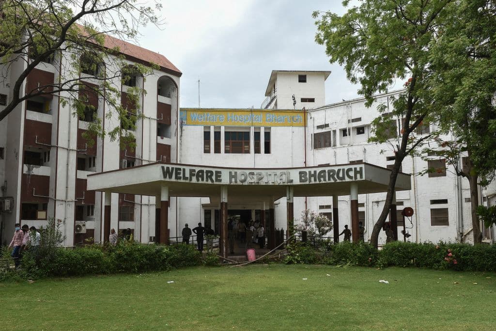 La tragedia ocurrió en el Welfare Hospital de Bharuch, en el estado indio de Gujarat, al occidente de este país, que
<b>se ha convertido en el nuevo epicentro</b> de la
<a href="https://www.univision.com/temas/pandemia">pandemia</a> en el mundo.