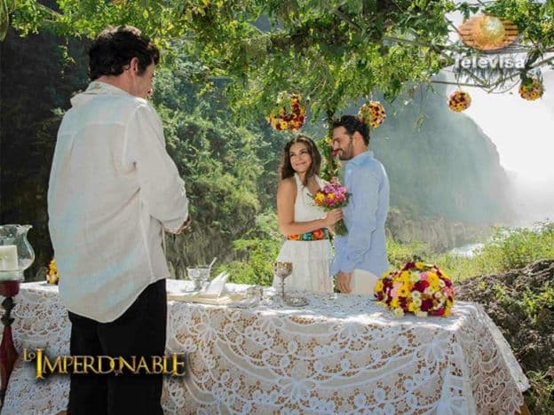 Lo Imperdonable fue una historia con mucha intensidad, y para ello, un gran romántico interpretando el tema de esta novela.