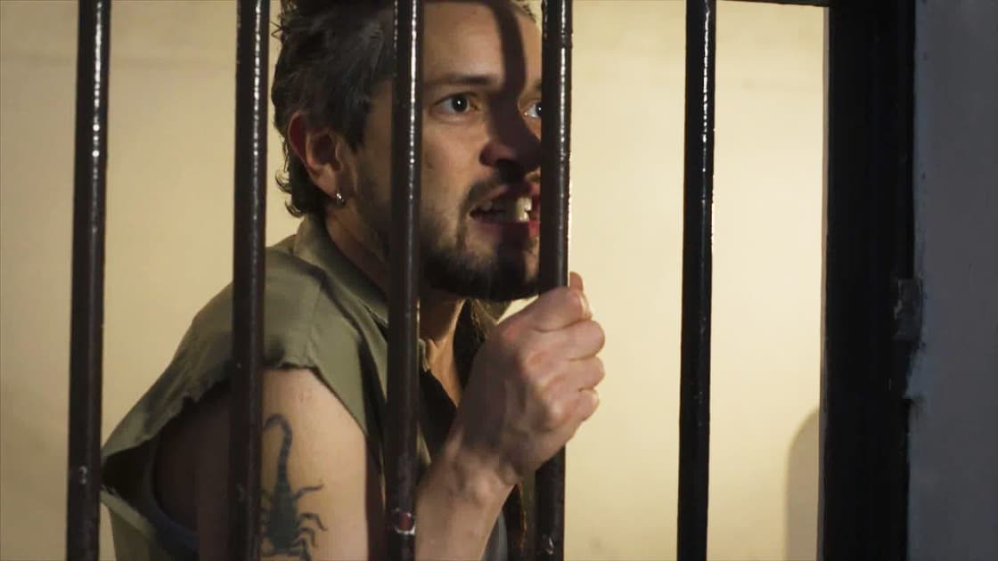 El Trenza jura vengarse de Renato | Mi Rival | Capítulo 23