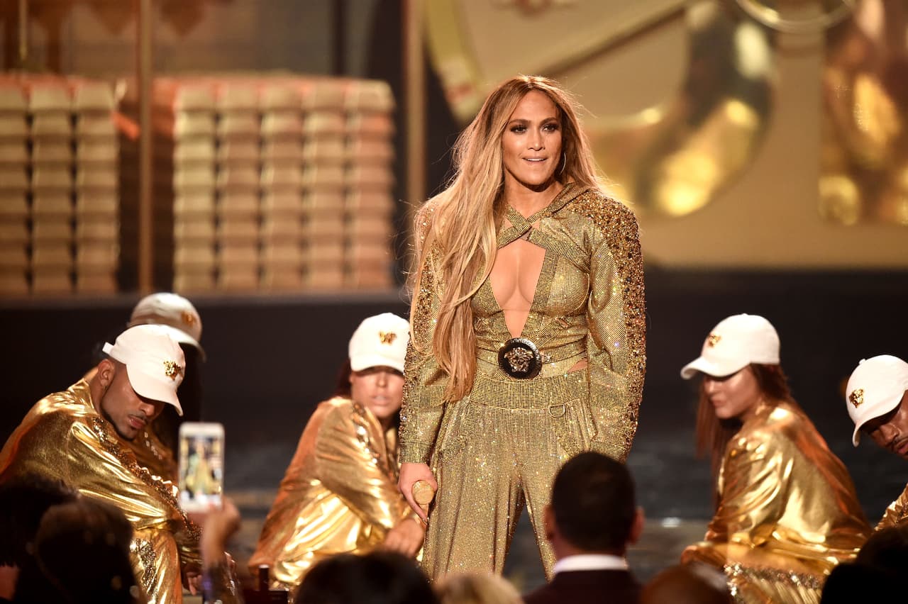 Jennifer López durante su participación en los MTV Video Music Awards 2018.
