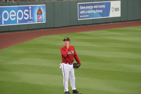 ¡El famoso comediante Will Ferrell se lució jugando con 10 equipos diferentes de la MLB  en cinco partidos del Spring Training en un solo día! Mientras los fans le hacían porras al comediante, éste les hacía bromas desde la cancha. Su hazaña fue grabada para una producción televisiva que será transmitida por HBO a finales de año.